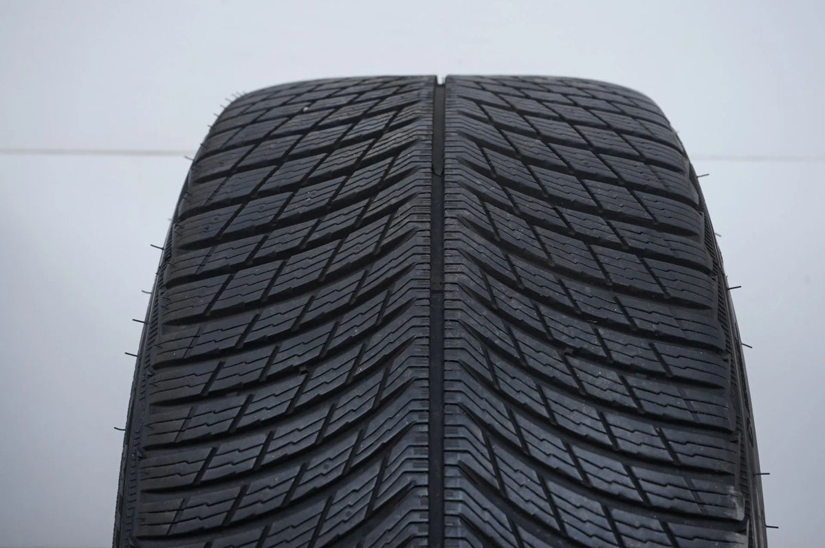Mercedes AMG GT X290 W290 Winter Tires Winter Wheels 20 Inch 4 Door Detailansicht 10