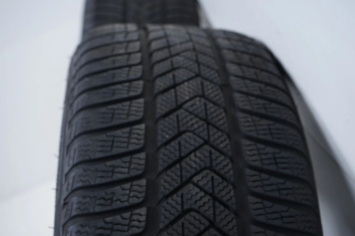 Mercedes CLS Class W257 winter tires/wheels 245/40/19 inch Detailansicht 12