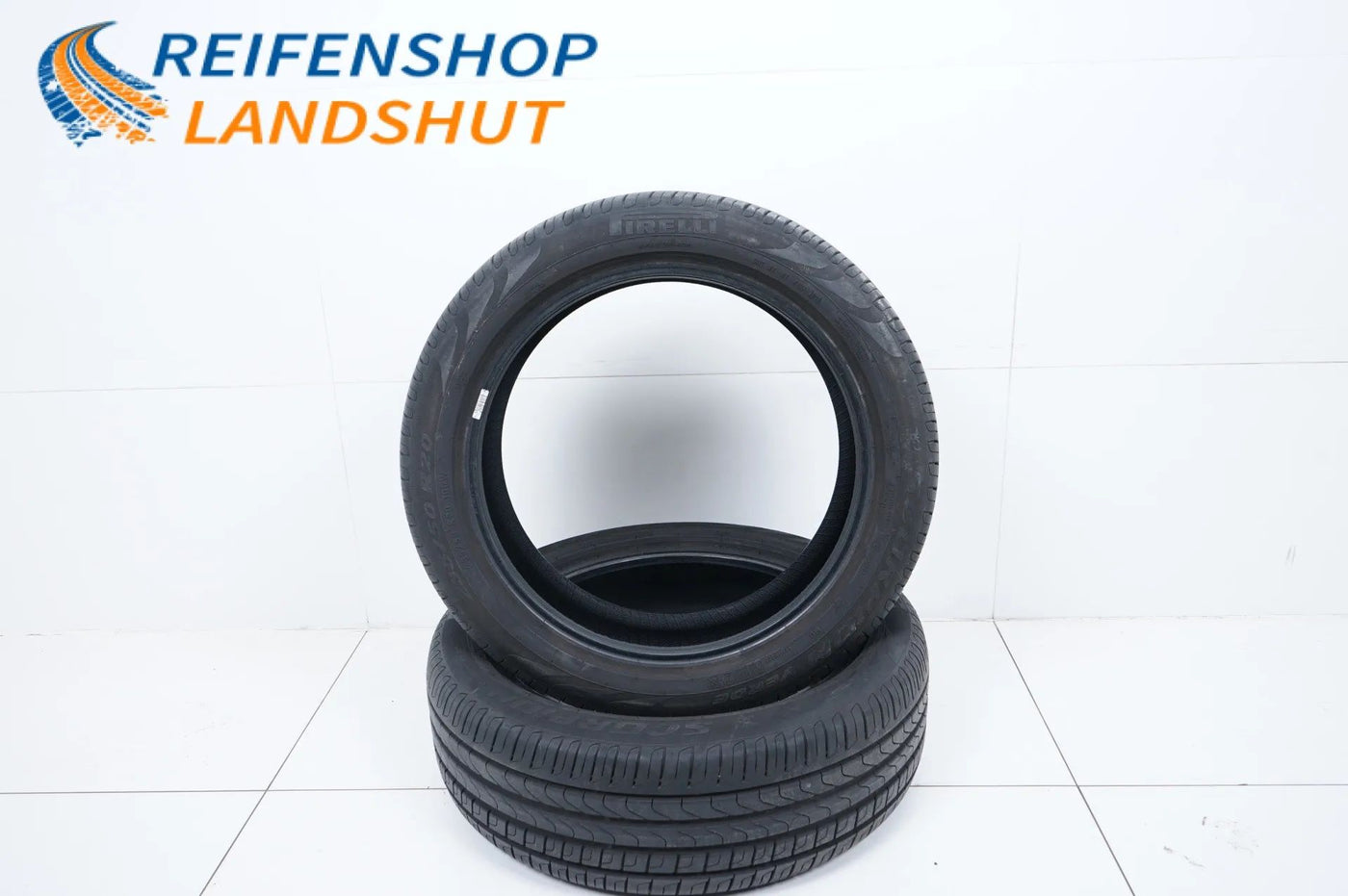 2 x Summer tires 235 50 20 inch Pirelli DOT18 MO approx. 7 mm