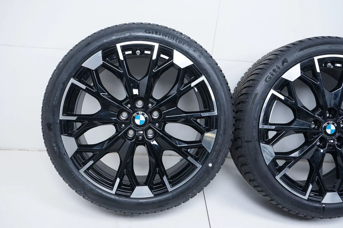 Like new BMW 1 Series F70 winter tires/wheels 225/40/19 inch 977M Detailansicht 3