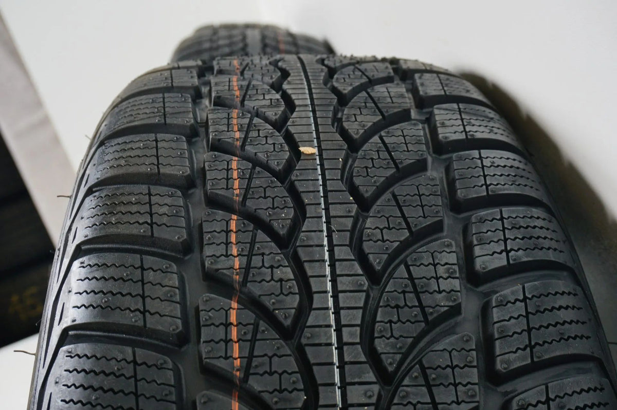 Pneus hiver 215/45/20 pouces pour BMW i8 L12/L15 neuves Detailansicht 10