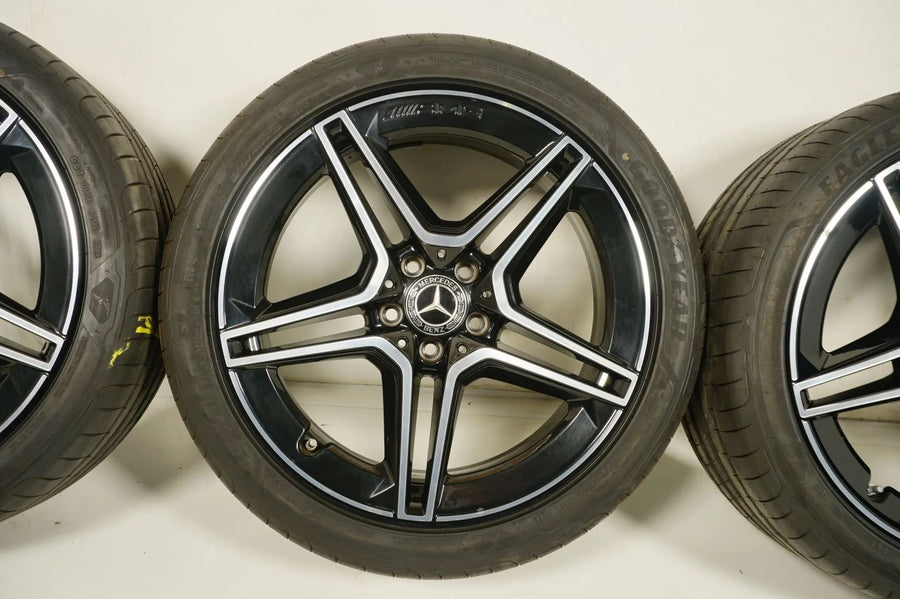 Mercedes CLS W257 AMG Winterräder mit neuen Winterreifen 19 Zoll