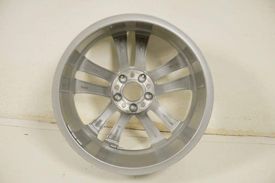 1 x Hliníkový disk Mercedes CLS W257 18 palců A2574010200 9J ET33