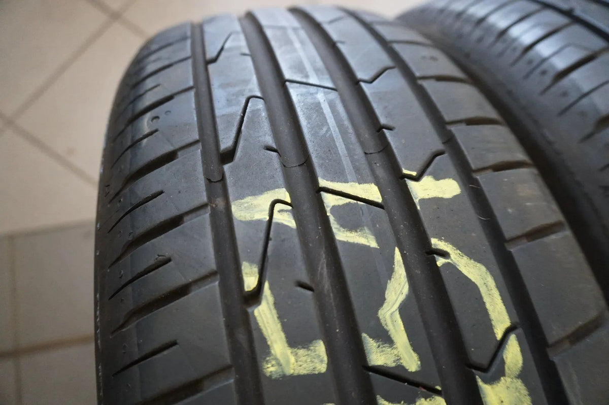 2 X 205 60 R17 97W Sommerreifen Hankook Ventus Prime 3 * 2022 6mm Detailansicht 2
