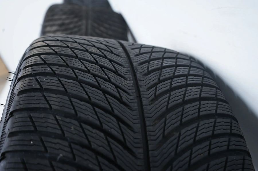 Mercedes CLE53 AMG W236 Winter Wheels Winter Tires 19 Inch A2364012700 A2364012800