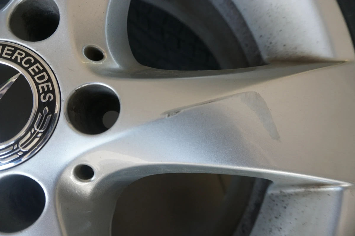 Original Mercedes V-Class Vito W447 17-inch Alloy Wheels A4474012200 Winter Tires Detailansicht 4