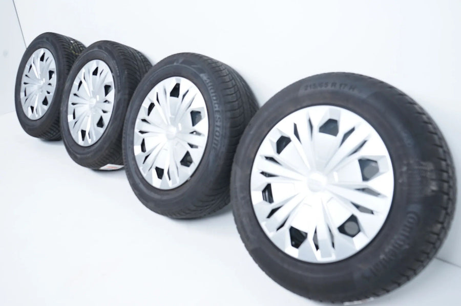 Pneus/jantes hiver Audi Q3 83A F3 215/65/17 pouces