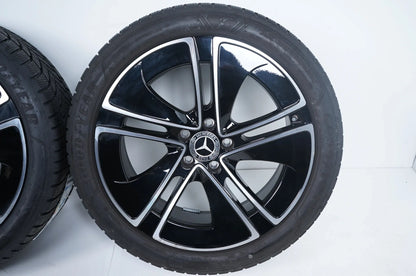 Pneus/jantes hiver 245/40/19 pouces pour Mercedes Classe CLE W236