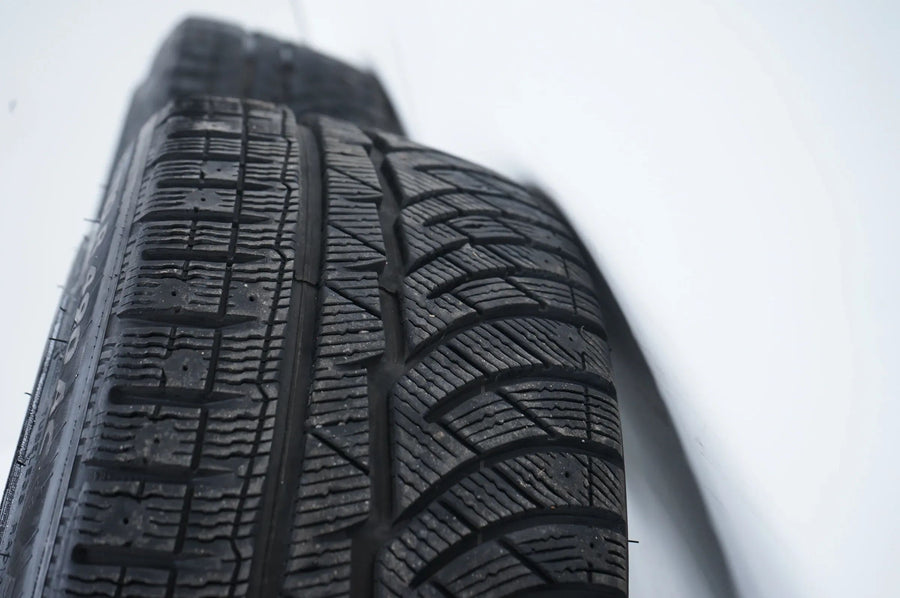 BMW Armored 7 Series F03 PAX Winter Wheels Winter Tires 245 710 R490
