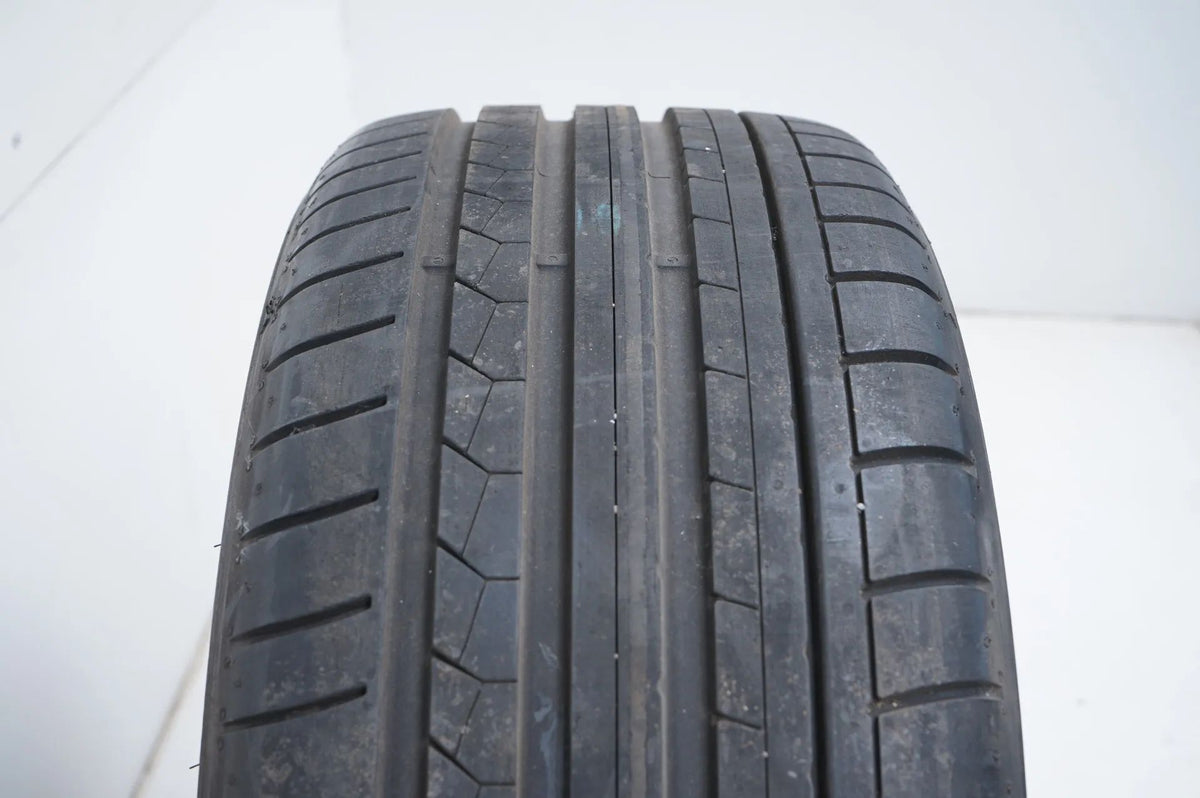 1x Dunlop summer tire 255 40 18 inch DOT13 MO approx. 6mm tread depth Detail view 7