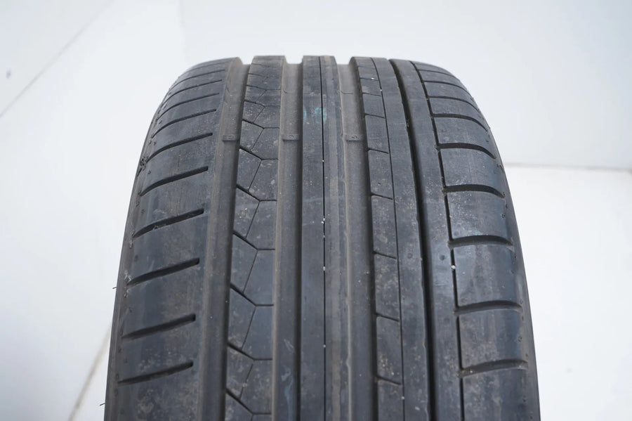 1x Dunlop summer tire 255 40 18 inch DOT13 MO approx. 6mm tread depth