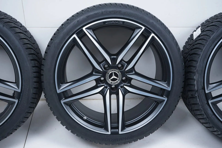 Pneus hiver et jantes hiver 20 pouces neufs pour Mercedes E63 AMG W213