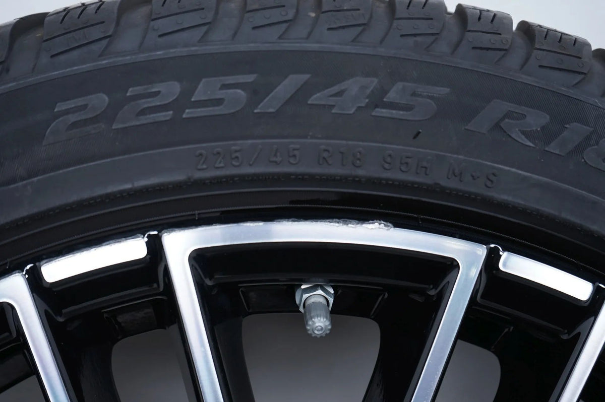 Mercedes C-Class W206 winter tires/wheels 225/45/18 inch Detailansicht 5