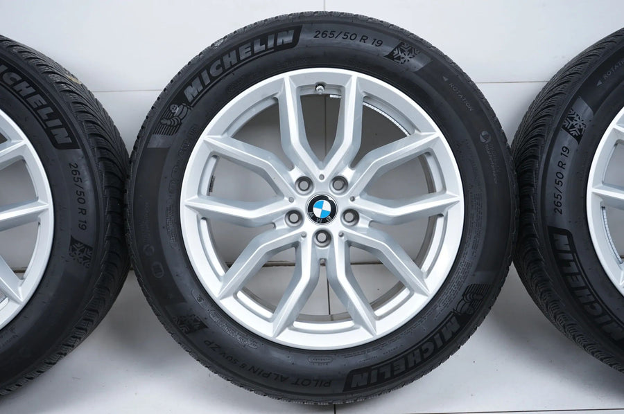 BMW X5 X6 G05 G06 zimní kola zimní pneumatiky 265 50 19 palců