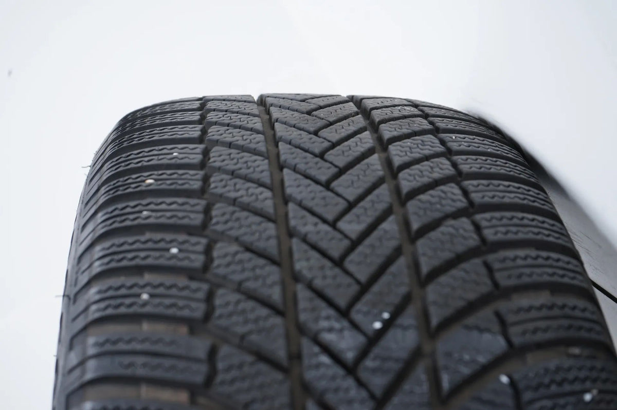 Mercedes EQC W293 N293 Winter Tires Winter Wheels 19 Inch Detailansicht 14