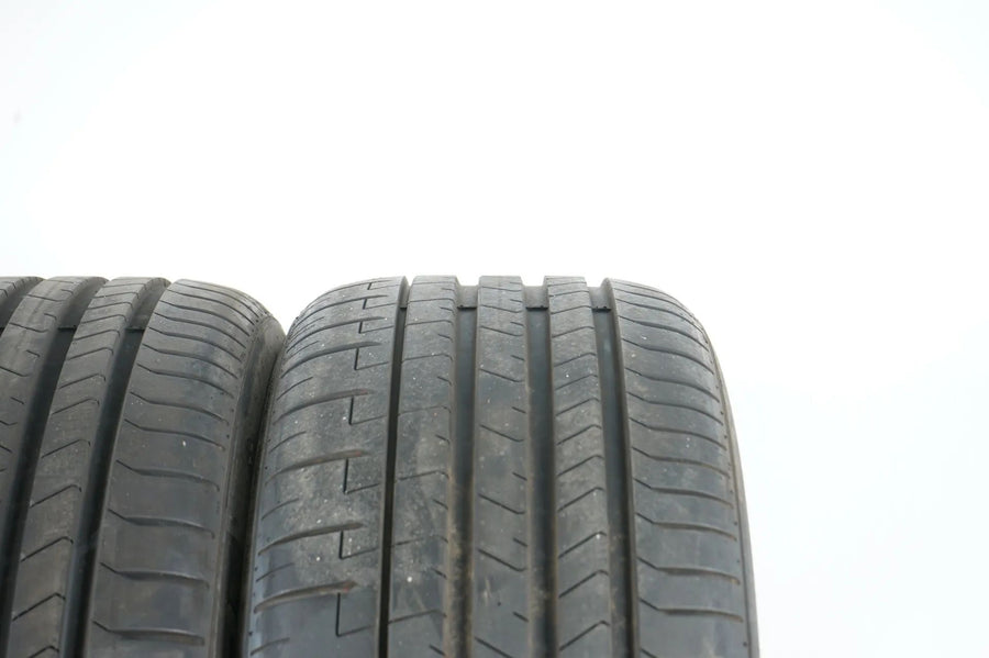 2x Pneus d'été DEMO Pirelli P Zero 275 40 22 Pouces Bmw* DOT23