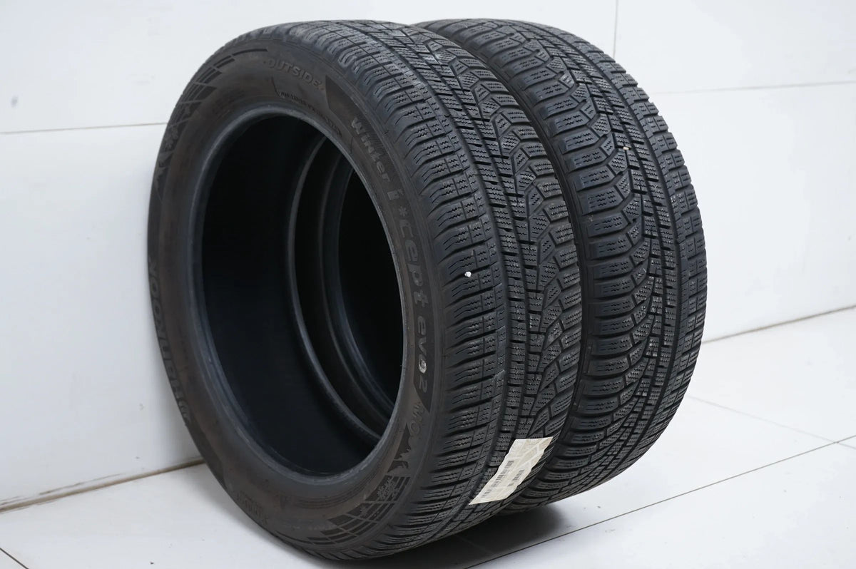 2x pneus hiver Hankook 205 55 17 pouces environ 4 mm DOT23 MO