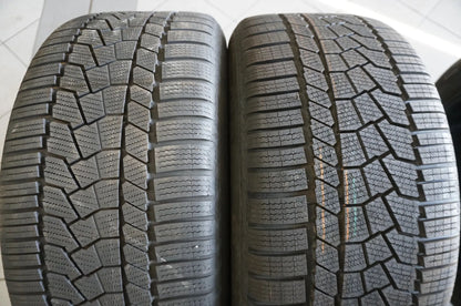 Jantes alu 19 pouces d'origine Porsche Taycan avec pneus hiver