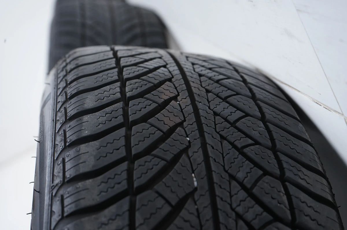 MINI MINI F55 F56 F57 Winter tires Winter wheels 195 55 16 inch Detailansicht 11