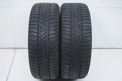 2 x Pirelli winter tires 225/45 R18 inch DOT21 approx. 4mm MO RFT