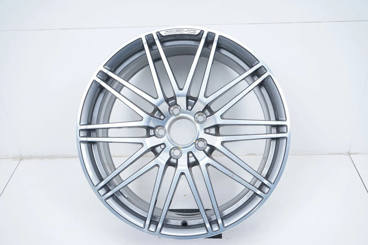 1 jante alliage Mercedes GT GTS W190 C190 19 pouces A1904013100 9J Detailansicht 2