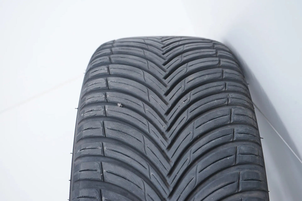 Mercedes C-Class W206 all-weather tires, winter wheels, 225/45/18 inch Detailansicht 12
