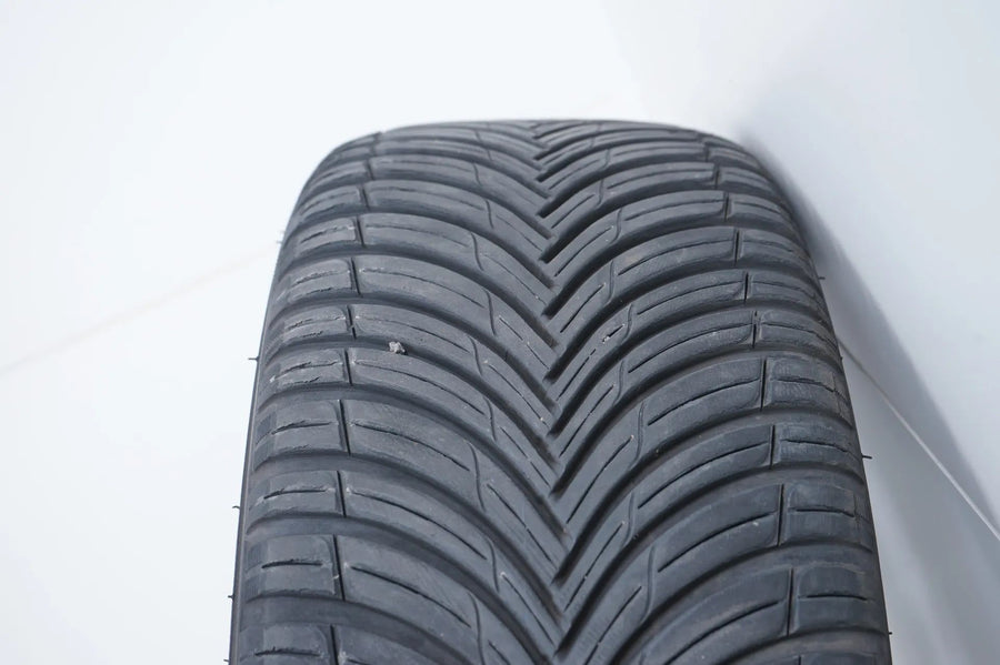 Mercedes C-Class W206 all-weather tires, winter wheels, 225/45/18 inch