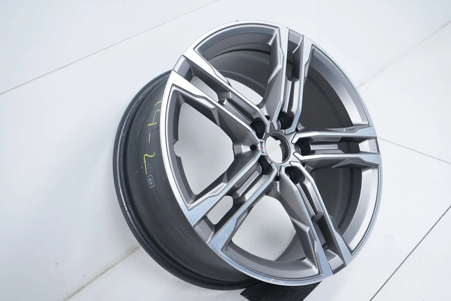 1 x originální BMW řady 1 řady 2 F44 F40 hliníkový disk 18 palců 556M 8053524