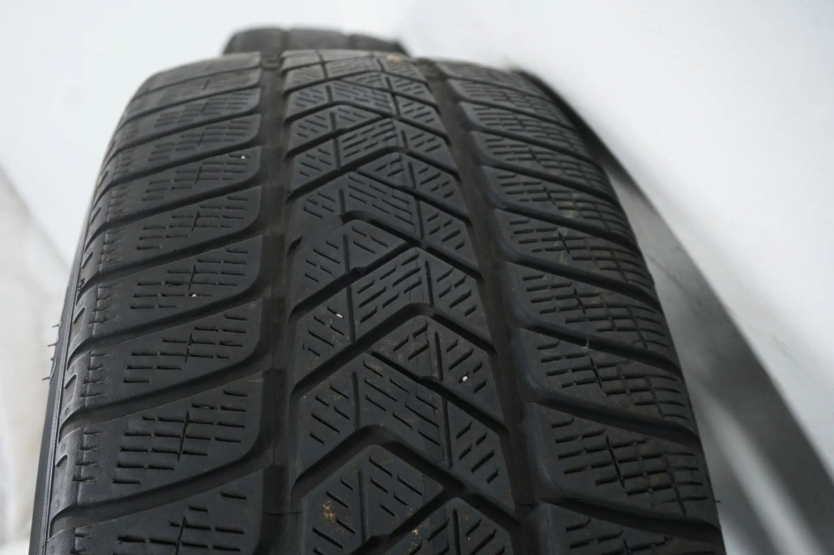 Mercedes EQC W293 N293 Winter Tires Winter Wheels 19 Inch Detailansicht 11
