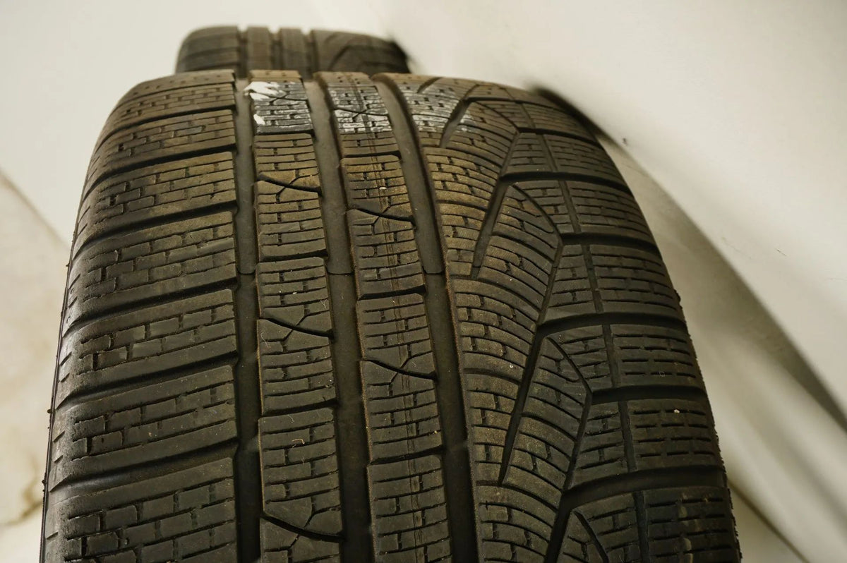 Mercedes C63 Coupe AMG W205 Winter Tires Winter Wheels 19 Inch Detailansicht 15