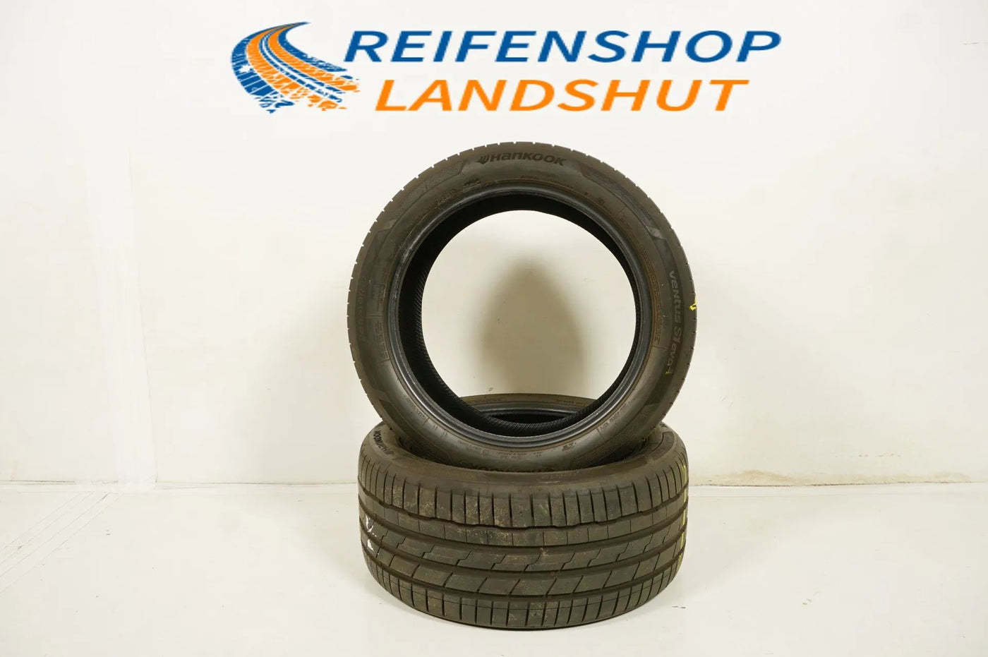 2x Summer tires 285 40 19 inch approx. 6.5 mm Hankook DOT19 MO