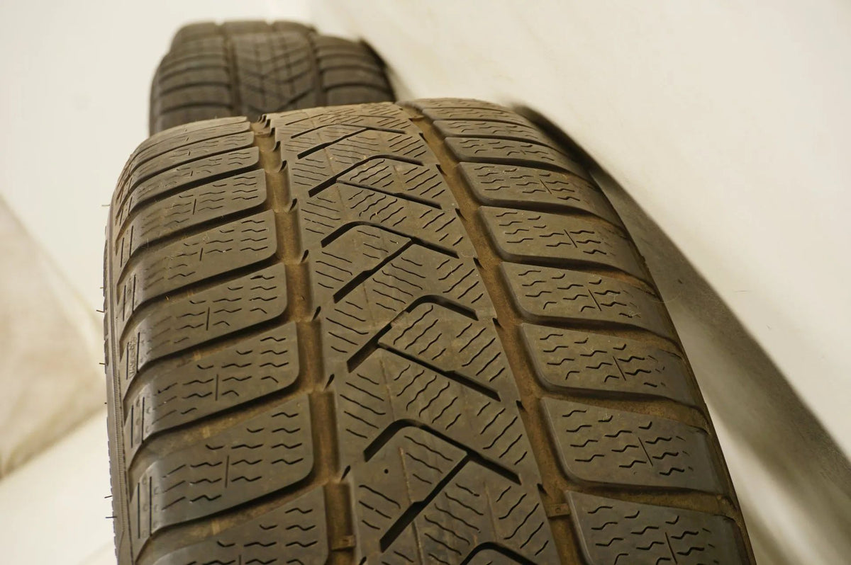 Mercedes C-Class W206 winter tires/wheels 225/45/18 inch Detailansicht 12