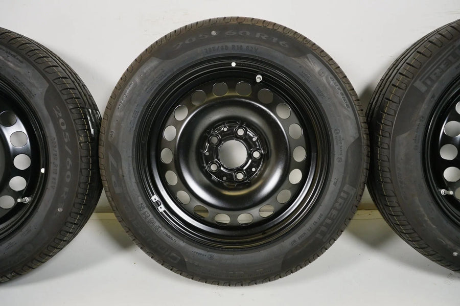 Original Mercedes A-Klasse W177 B-Klasse Winterräder mit neuen Winterreifen 205 60 R16