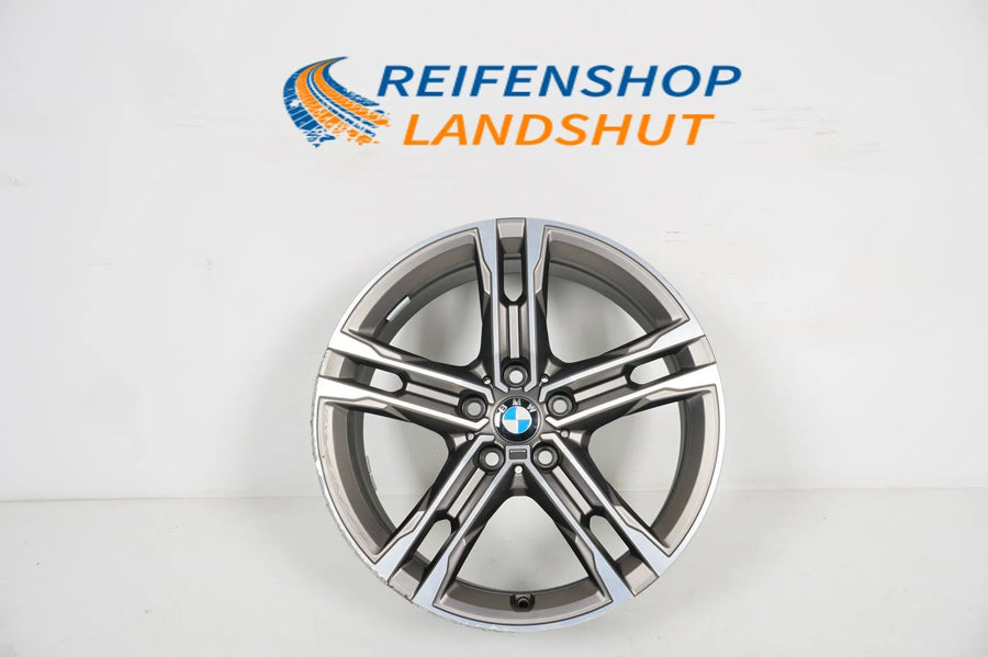 1 x Originální hliníkový disk BMW řady 1 F40 18 palců 556M 8053524 Vadný