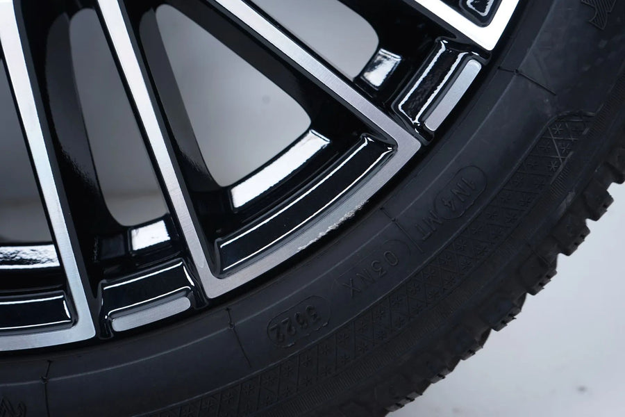 Mercedes C Class W206 all-weather tires winter wheels 225 45 18 inches
