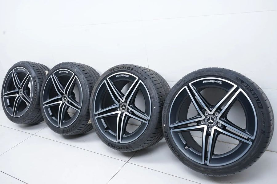 Mercedes E63 AMG W213 Sommerreifen Sommerräder 20 Zoll