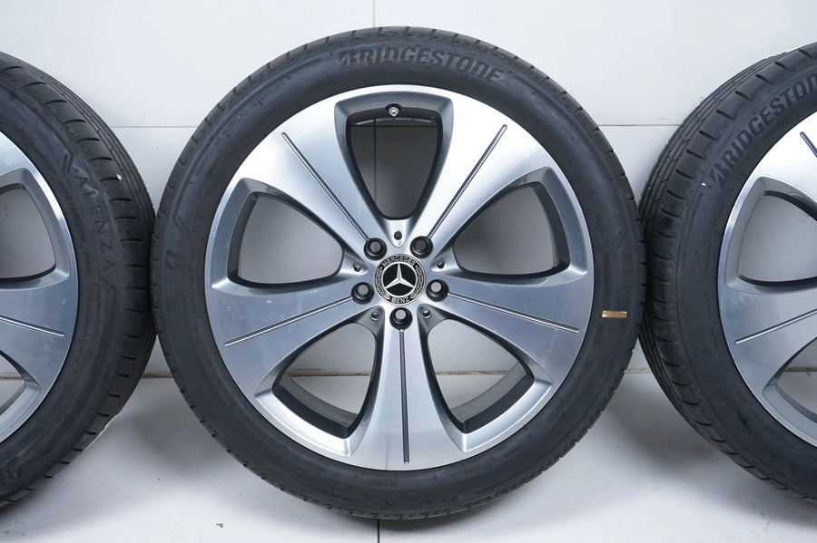 Nouvelles jantes été Mercedes GLA GLB X247 H247 235/45/20 pouces