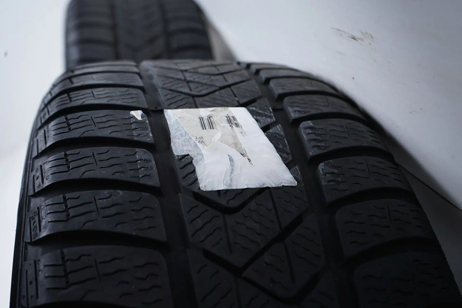 Mercedes C-Class W206 winter tires/wheels 225/45/18 inch