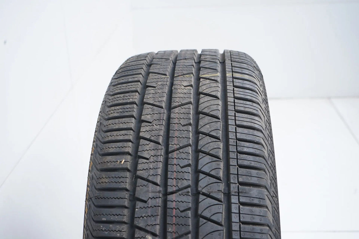 1 x Continental all-weather tire 235 55 19 inch DOT19 approx. 7mm tread depth Detail view 5