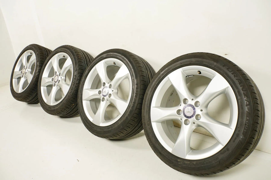 Mercedes Classe A B CLA W246 W117 ruote estive 225 45 17 pollici