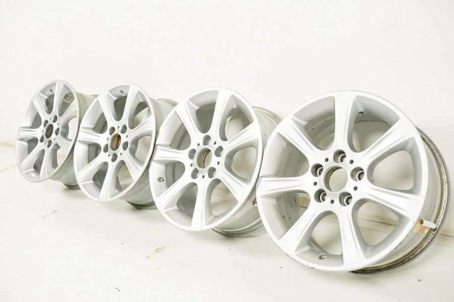 Originální hliníkové disky BMW řady 3 a 4 F30 F31 F32 F36 17 palců 394 6796243