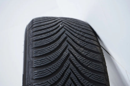 Mercedes A B Klasse W177 W247 Winterräder Winterreifen 16 Zoll