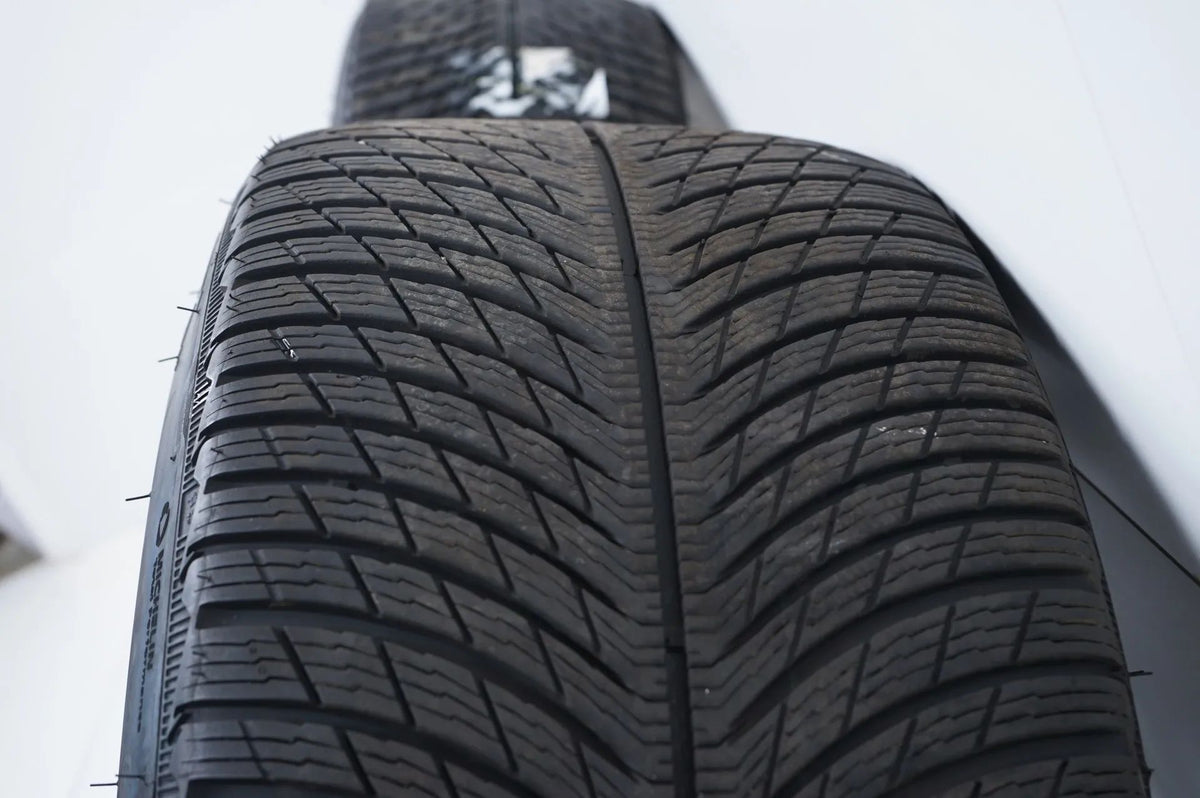 Mercedes AMG GT X290 W290 Winter Tires Winter Wheels 20 Inch 4 Door Detailansicht 12