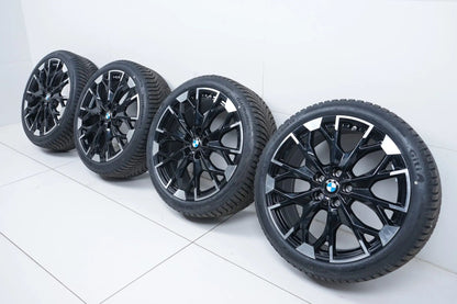 Like new BMW 1 Series F70 winter tires/wheels 225/40/19 inch 977M