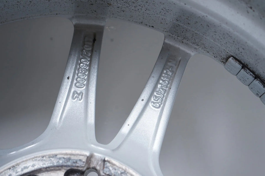 Pneus hiver et jantes hiver 16 pouces pour Mercedes Classe AB W177 B247