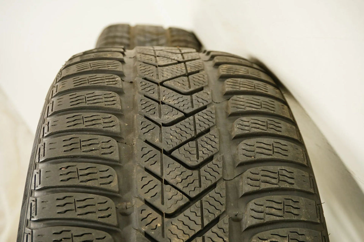 BMW 6 Series GT 7 Series G11 G32 Winter Tires Winter Wheels 245 45 19 inch Detailansicht 12
