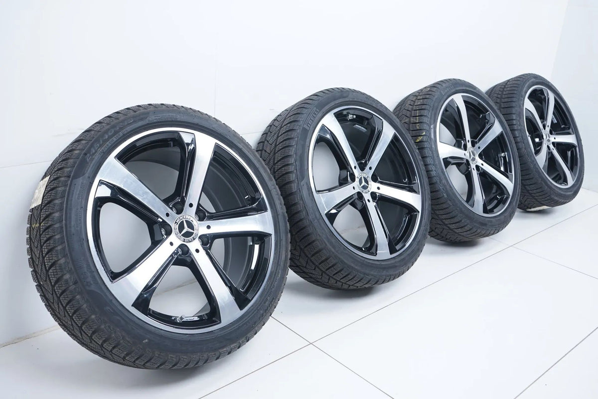 Mercedes C-Class All-Terrain W206 Winter Wheels 245/40/19 inch Detailansicht 2