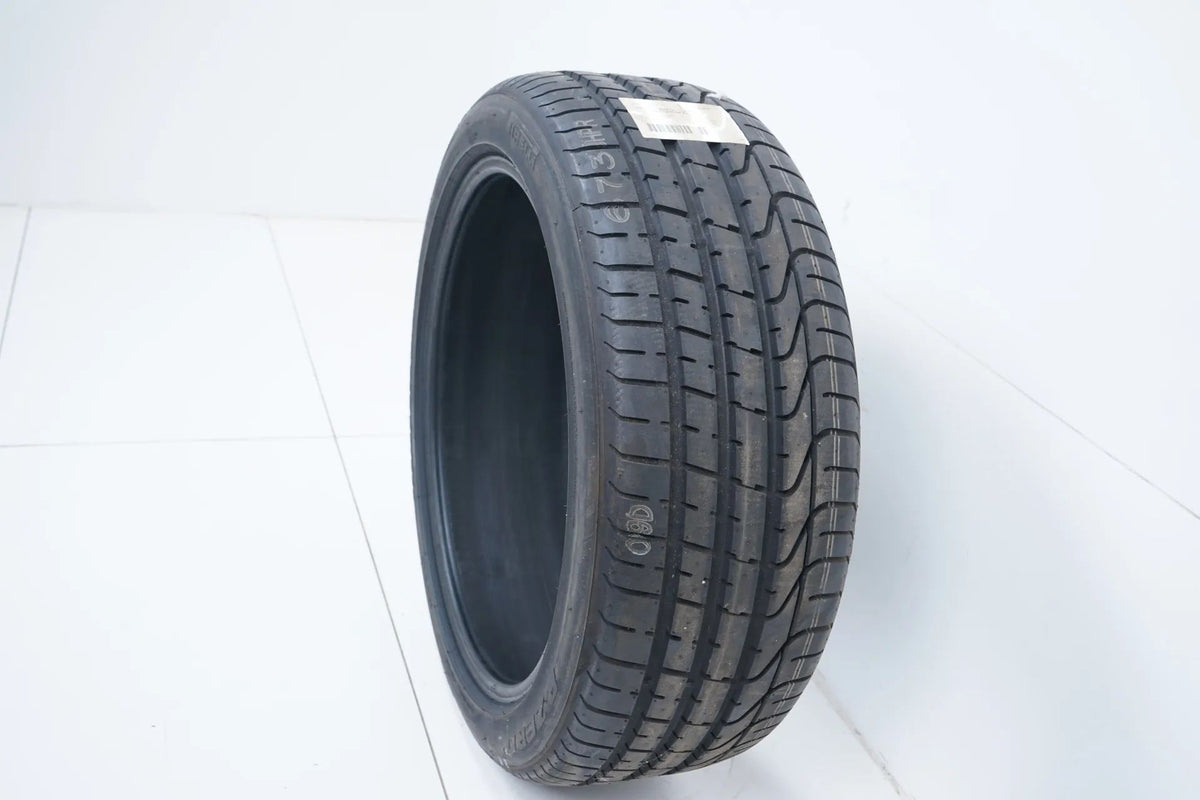 1x DEMO summer tire Pirelli 235 45 20 inch DOT19 MO Detail view 5