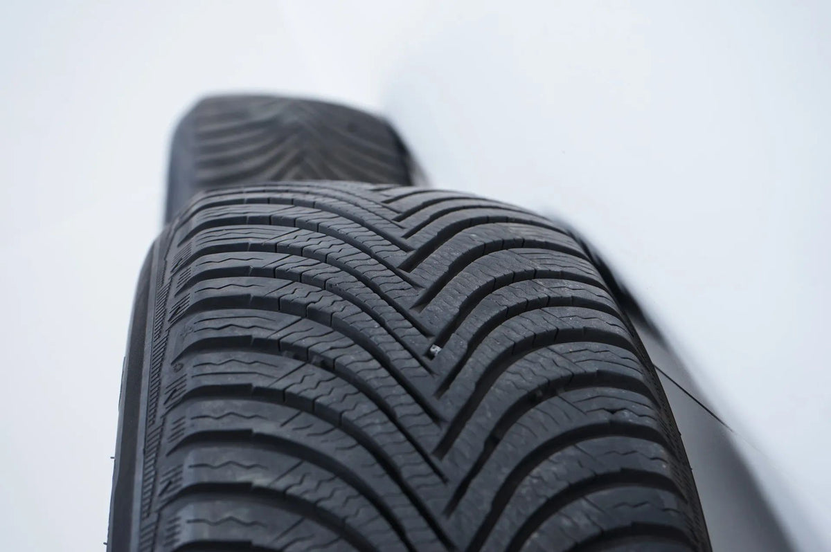Mercedes AB Class W177 W247 Winter Wheels Winter Tires 16 Inch Detailansicht 13