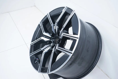 1 x Original BMW 7 Series i7 G70 Alloy Wheel 20 Inch M907 5A19DE9